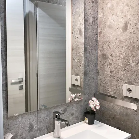 I-host Luxury - Apartman
